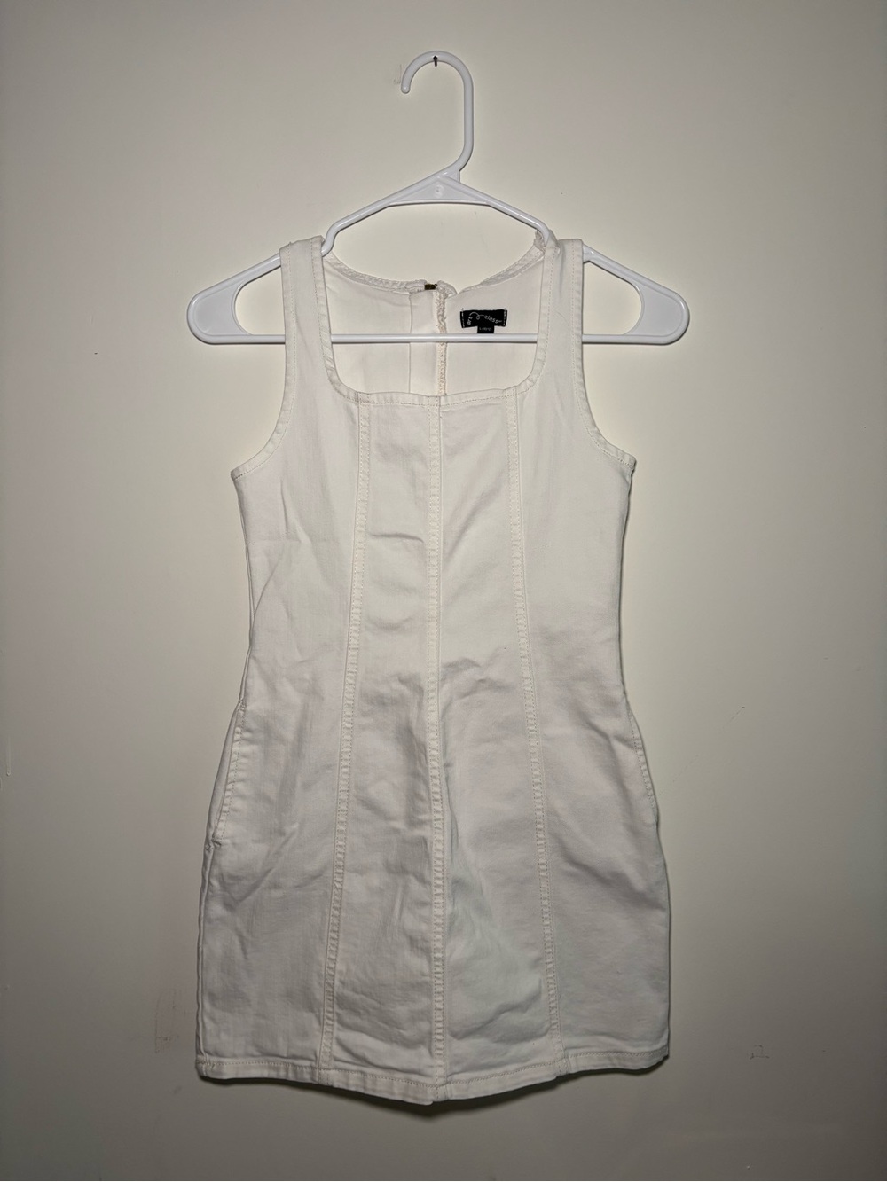 art class White Sleeveless Denim Mini Dress with Panel Seams